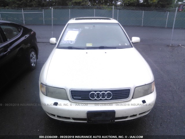 WAUED28D2WA226361 - 1998 AUDI A4 2.8 QUATTRO WHITE photo 6