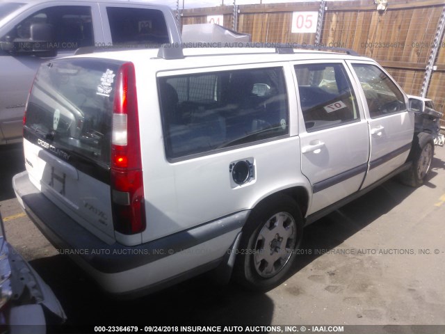 YV1LZ56D1Y2656700 - 2000 VOLVO V70 XC/SE WHITE photo 4