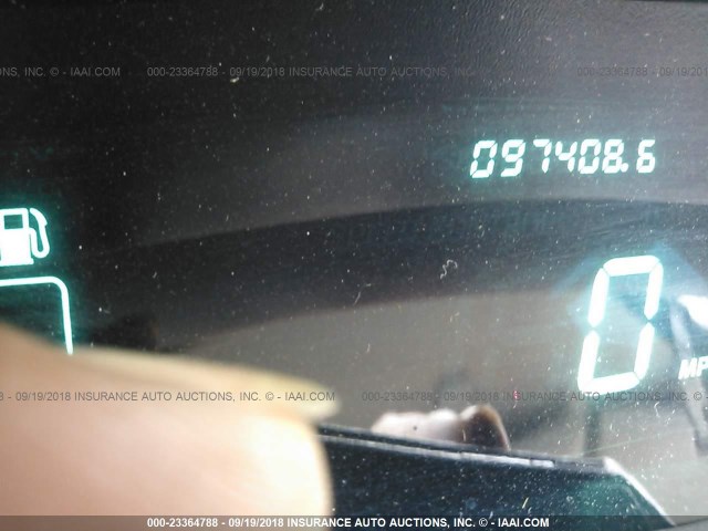 1LNLM81W2TY713695 - 1996 LINCOLN TOWN CAR EXECUTIVE Серебристый фото 7