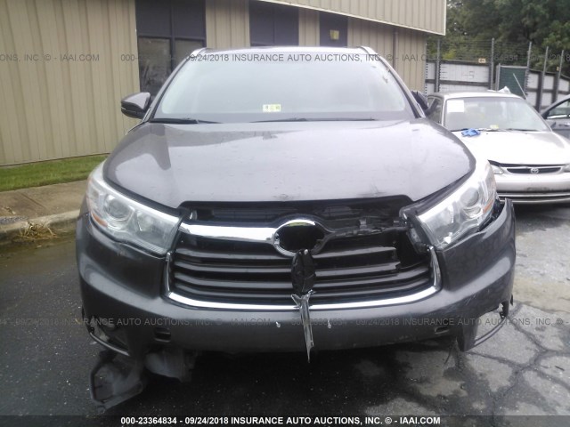 5TDJKRFH1GS320659 - 2016 TOYOTA HIGHLANDER XLE ნაცრისფერი ფოტო 6