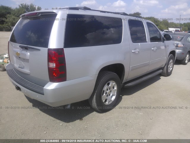 1GNSCHE05DR132512 - 2013 CHEVROLET SUBURBAN C1500  LS SILVER photo 4