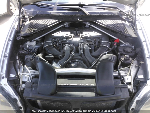 5UXZV8C5XBL421464 - 2011 BMW X5 XDRIVE50I Сріблястий фото 10