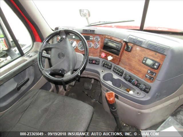 1FUJGLDR9BSAT0742 - 2011 FREIGHTLINER CASCADIA 125  Unknown photo 5