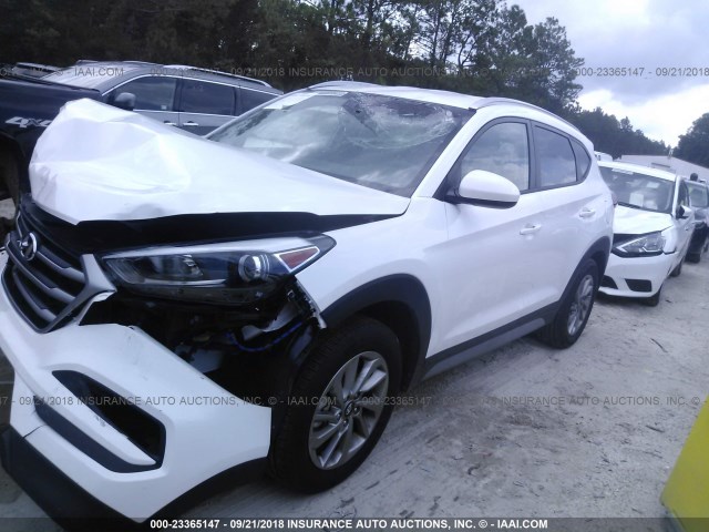 KM8J3CA47JU668964 - 2018 HYUNDAI TUCSON WHITE photo 2