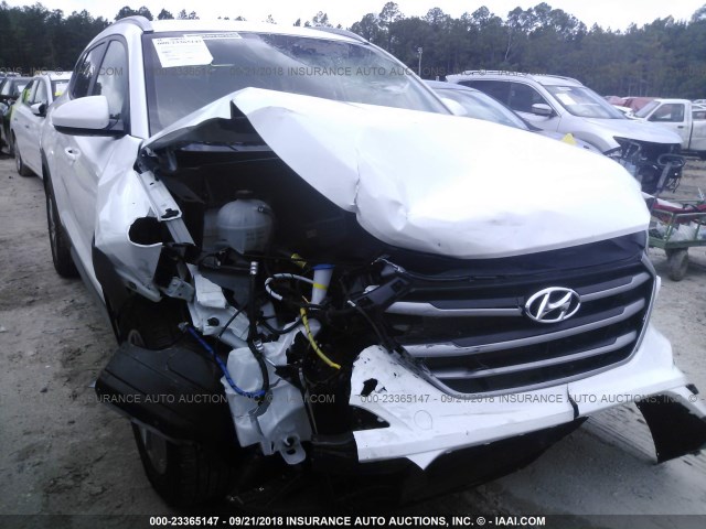 KM8J3CA47JU668964 - 2018 HYUNDAI TUCSON WHITE photo 6