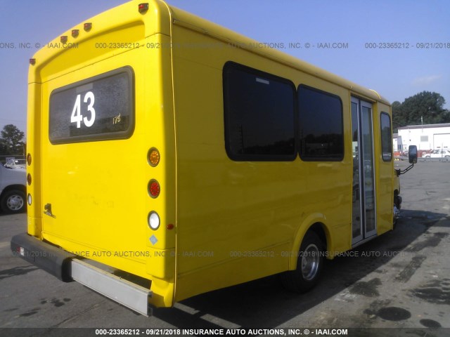 1GB6G5BG6B1156056 - 2011 CHEVROLET EXPRESS G4500  YELLOW photo 4