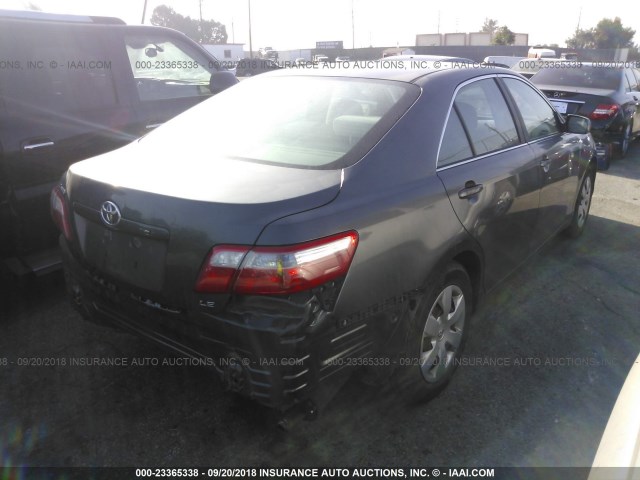4T4BE46K49R077486 - 2009 TOYOTA CAMRY SE/LE/XLE ნაცრისფერი ფოტო 4