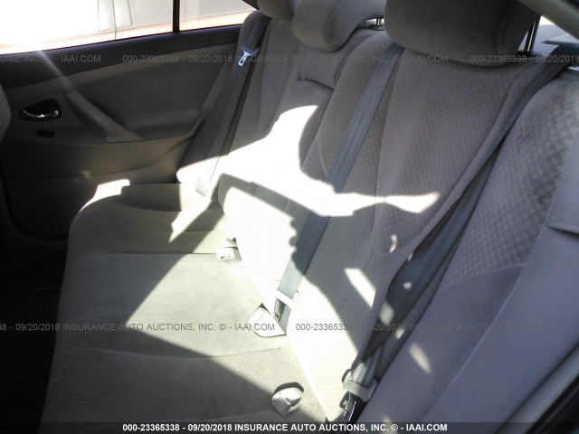 4T4BE46K49R077486 - 2009 TOYOTA CAMRY SE/LE/XLE ნაცრისფერი ფოტო 8