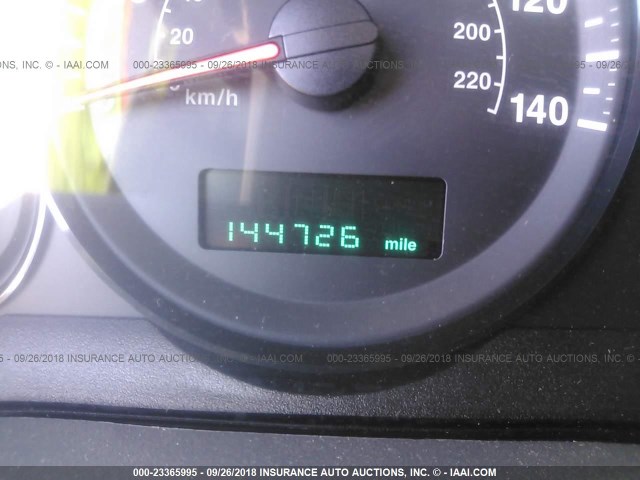 1J4GR48KX6C266113 - 2006 JEEP GRAND CHEROKEE LAREDO/COLUMBIA/FREEDOM 银色 照片 7