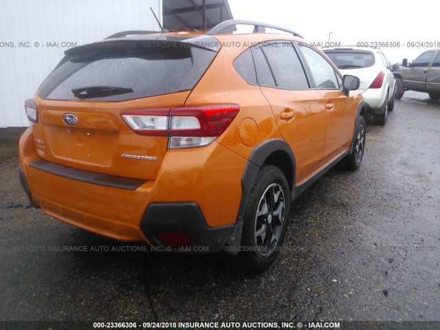 JF2GTAAC8JH282249 - 2018 SUBARU CROSSTREK ORANGE photo 4