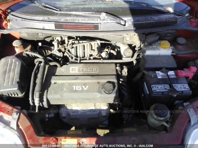 KL1TJ62664B133474 - 2004 CHEVROLET AVEO LS RED photo 10