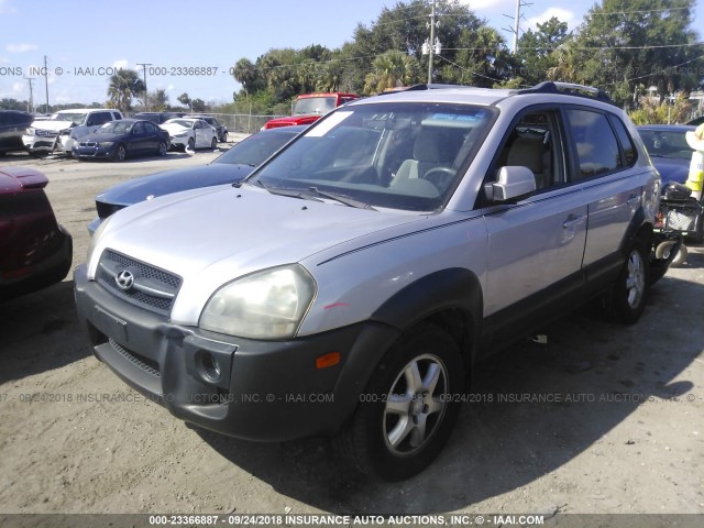 KM8JN72D45U107949 - 2005 HYUNDAI TUCSON GLS/LX SILVER photo 2