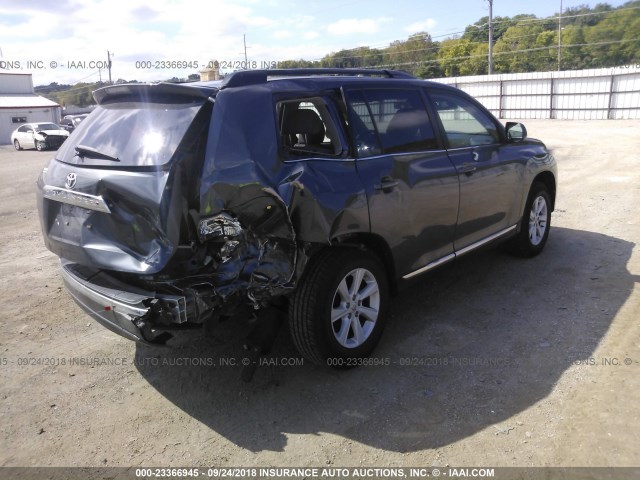 5TDZK3EH1DS104436 - 2013 TOYOTA HIGHLANDER PLUS/SE GRAY photo 4