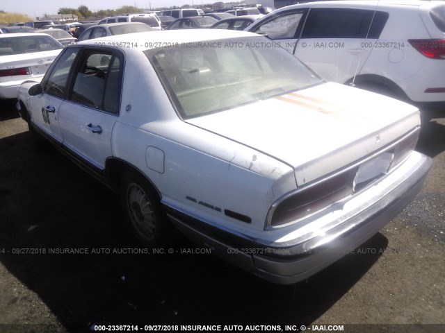 1G4CW52L7R1613753 - 1994 BUICK PARK AVENUE  WHITE photo 3