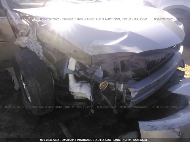 2G2WP552781154643 - 2008 PONTIAC GRAND PRIX SILVER photo 6