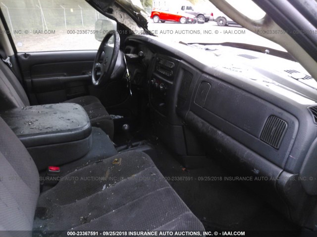 3D7KU28D33G796331 - 2003 DODGE RAM 2500 ST/SLT 蓝色 照片 5