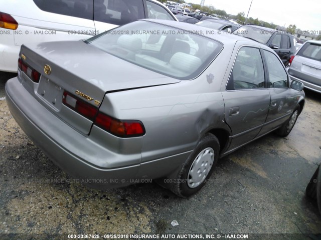 JT2BG22KXW0163660 - 1998 TOYOTA CAMRY CE/LE/XLE 灰色 照片 4