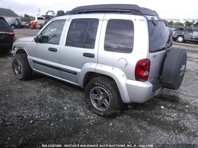 1J8GL38KX4W115438 - 2004 JEEP LIBERTY RENEGADE SILVER photo 3