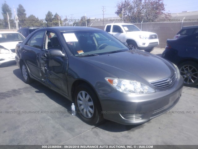 4T1BE32K95U565014 - 2005 TOYOTA CAMRY LE/XLE/SE Қоңыр фото 1