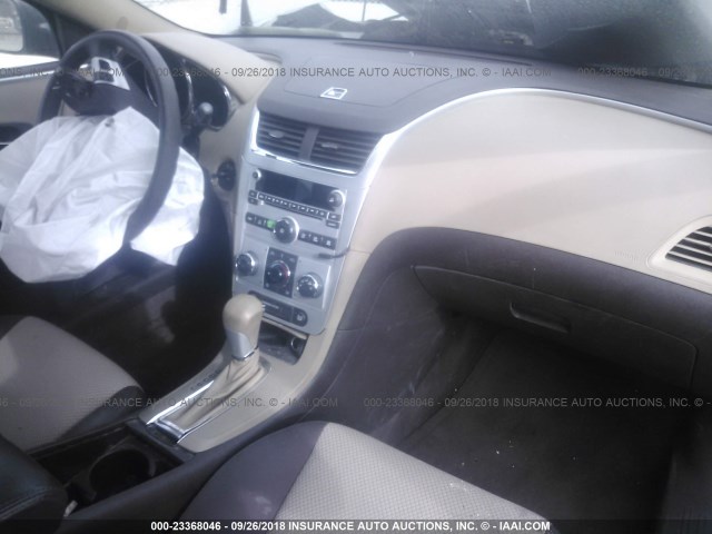 1G1ZB5E11BF114016 - 2011 CHEVROLET MALIBU LS Bej foto 5
