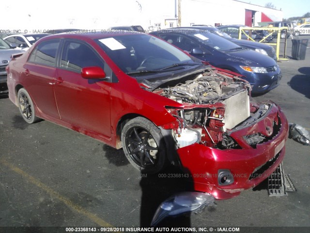 2T1BU4EE8DC075789 - 2013 TOYOTA COROLLA S/LE RED photo 1
