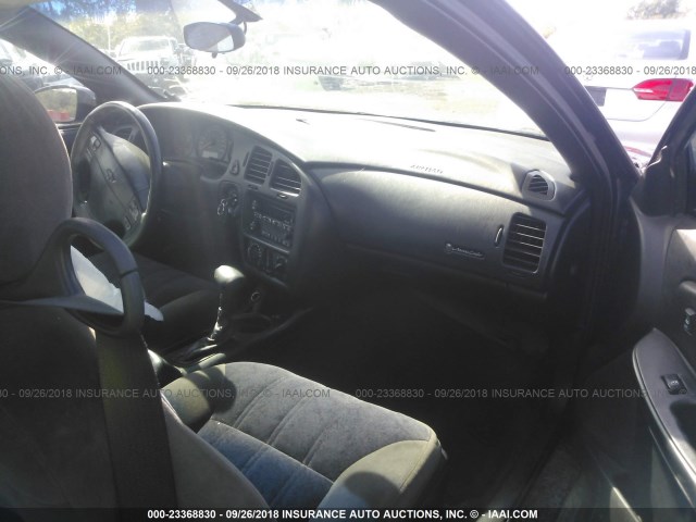 2G1WW12E849201415 - 2004 CHEVROLET MONTE CARLO LS 黑色 照片 5