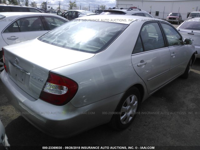 4T1BE32K73U157690 - 2003 TOYOTA CAMRY LE/XLE/SE Күміс фото 4
