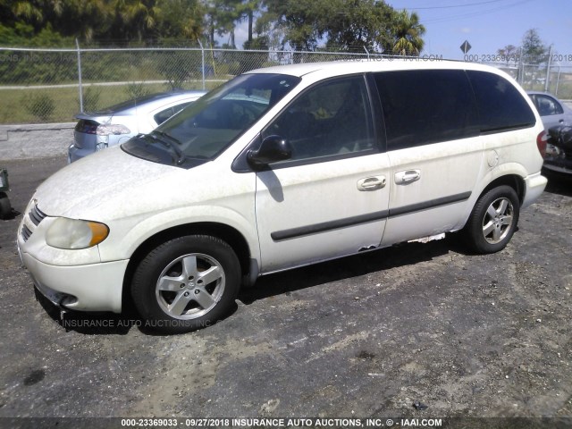 1D4GP45R66B642814 - 2006 DODGE CARAVAN SXT WHITE photo 2