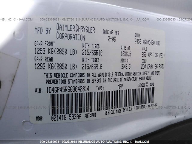 1D4GP45R66B642814 - 2006 DODGE CARAVAN SXT WHITE photo 9