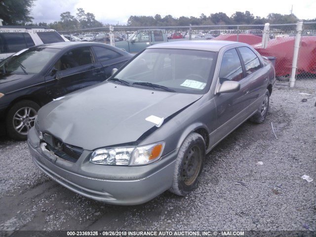 JT2BG28K310550745 - 2001 TOYOTA CAMRY LE/XLE 银色 照片 2