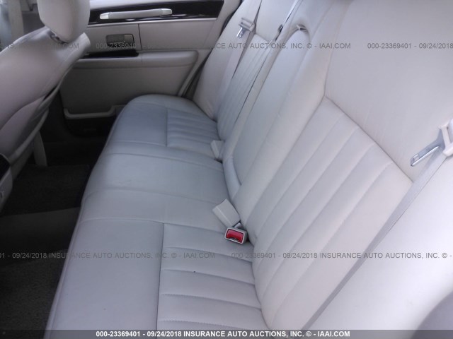 1LNHM81W94Y609941 - 2004 LINCOLN TOWN CAR EXECUTIVE/SIGNATURE Altın fotoğraf 8