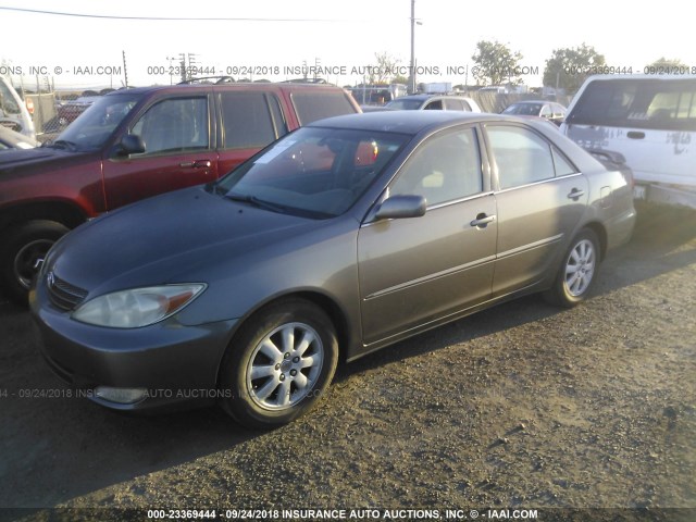 4T1BE30K33U707051 - 2003 TOYOTA CAMRY LE/XLE/SE Сұр фото 2