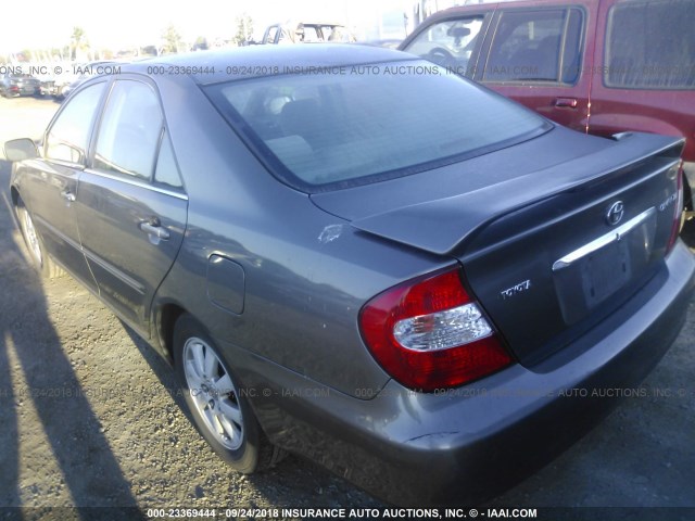 4T1BE30K33U707051 - 2003 TOYOTA CAMRY LE/XLE/SE Сұр фото 3