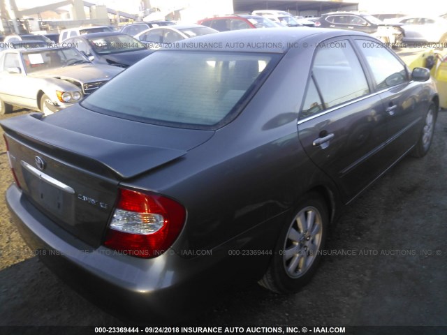 4T1BE30K33U707051 - 2003 TOYOTA CAMRY LE/XLE/SE Сұр фото 4