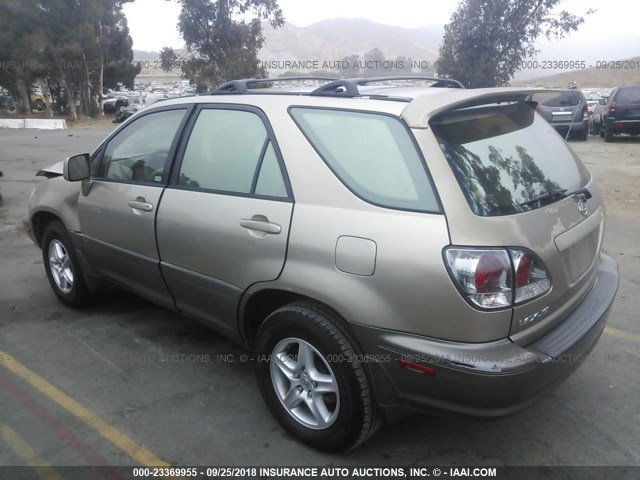 JTJGF10U220135521 - 2002 LEXUS RX 300 GOLD photo 3