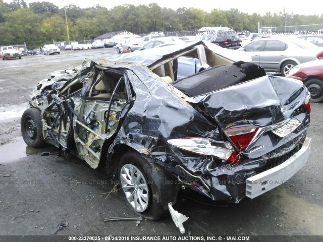 4T1BF1FK6FU480029 - 2015 TOYOTA CAMRY LE/XLE/SE/XSE 绿色 照片 3