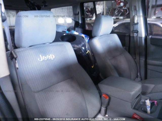 1J8HG48K17C632860 - 2007 JEEP COMMANDER Qara foto 8