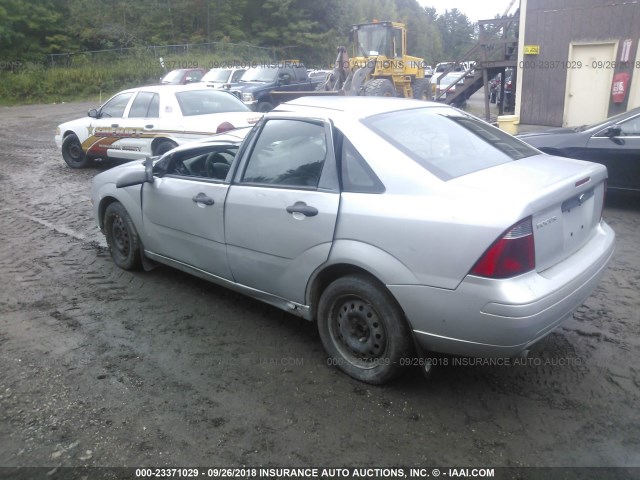 1FAFP34N97W349099 - 2007 FORD FOCUS ZX4/S/SE/SES ვერცხლისფერი ფოტო 3