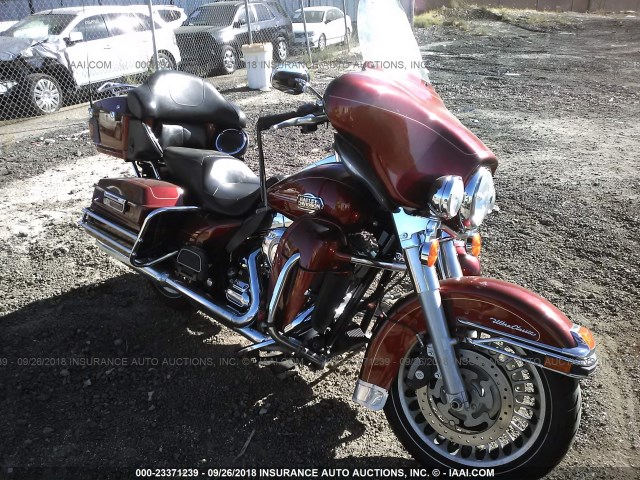 1HD1FC414AB670212 - 2010 HARLEY-DAVIDSON FLHTCU RED photo 1