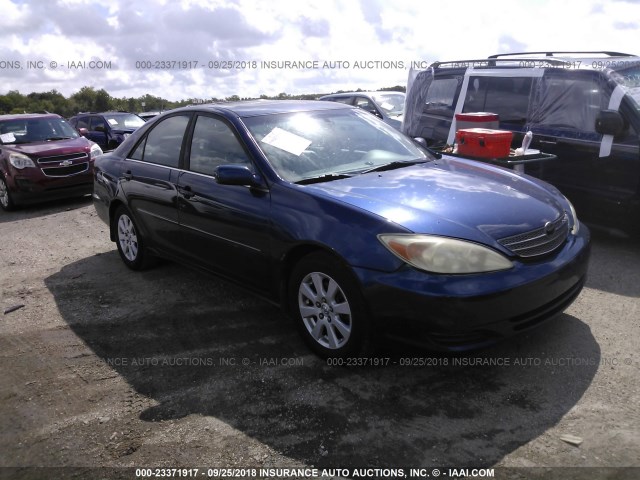 4T1BF30K92U504306 - 2002 TOYOTA CAMRY LE/XLE/SE Көк фото 1
