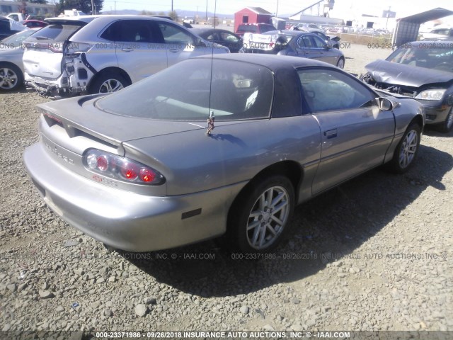 2G1FP22G812138597 - 2001 CHEVROLET CAMARO Z28 SILVER photo 4