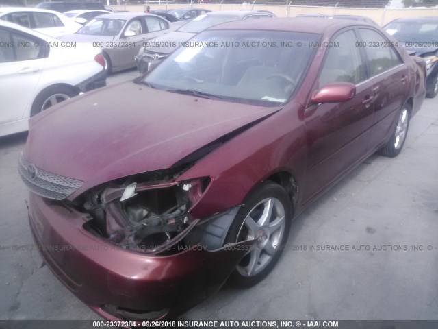JTDBE32K320027819 - 2002 TOYOTA CAMRY LE/XLE/SE Qırmızı foto 2