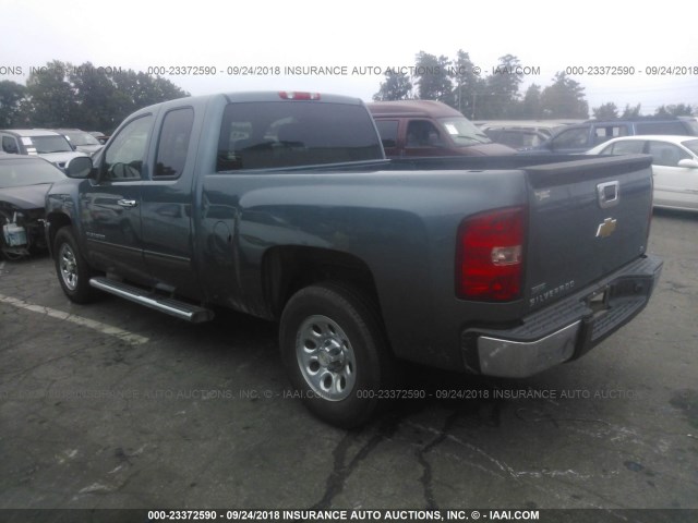 1GCRCREA9BZ418513 - 2011 CHEVROLET SILVERADO C1500  LS GRAY photo 3