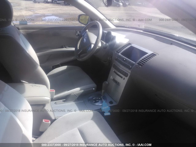 1N4BA41E55C851276 - 2005 NISSAN MAXIMA SE/SL SILVER photo 5