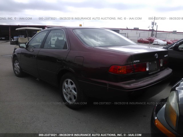 4T1BG22K81U850477 - 2001 TOYOTA CAMRY CE/LE/XLE 栗色 照片 3