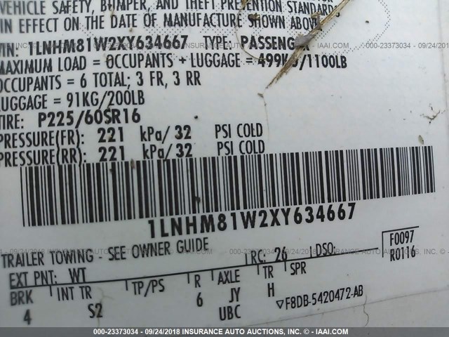 1LNHM81W2XY634667 - 1999 LINCOLN TOWN CAR EXECUTIVE Белый фото 9