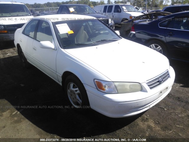 4T1BG22K91U872486 - 2001 TOYOTA CAMRY CE/LE/XLE 白色 照片 1