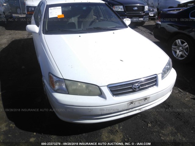 4T1BG22K91U872486 - 2001 TOYOTA CAMRY CE/LE/XLE 白色 照片 6