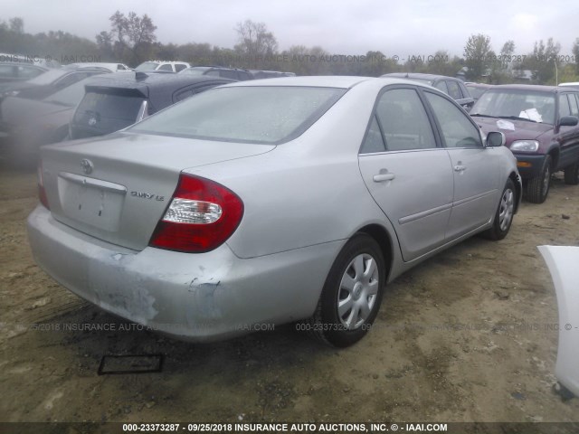 4T1BE32K24U272697 - 2004 TOYOTA CAMRY LE/XLE/SE Күміс фото 4