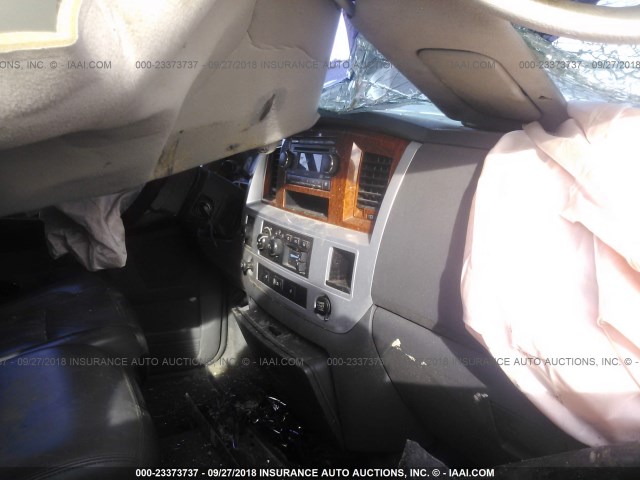 1D7KS28C96J236944 - 2006 DODGE RAM 2500 ST/SLT 银色 照片 5